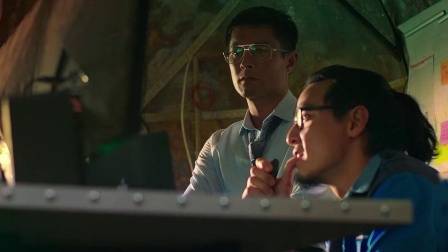 窃听风云3 超清(720P)(010552.000-010725.019)