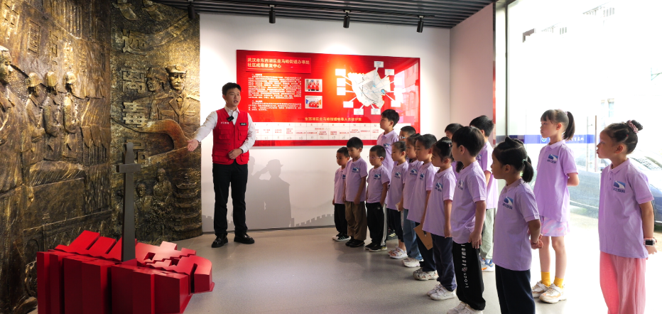 童眼识毒小课堂开课!小小观察员学禁毒知识当宣传使者