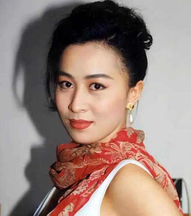 刘嘉玲被绑视频完整版迅雷bt下载地址_刘嘉玲心理疏导_刘嘉玲持续跟踪事件