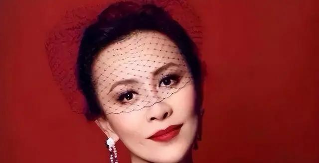 刘嘉玲被绑视频完整版迅雷bt下载地址_刘嘉玲持续跟踪事件_刘嘉玲心理疏导