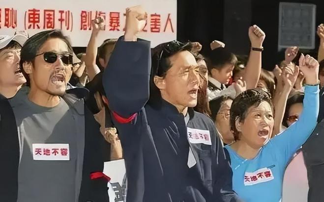 刘嘉玲被绑事件真相_刘嘉玲被绑视频完整版迅雷bt下载地址_刘嘉玲被绑与梁朝伟无子真相